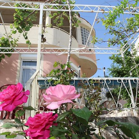 Apartments Green Belt Бар Екстер'єр фото